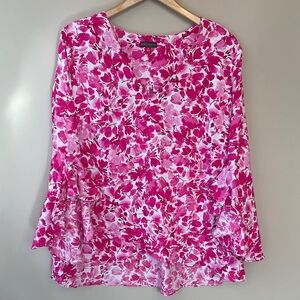Vince Camuto Fuchsia Floral Flutter Sleeve Blouse Size 1X